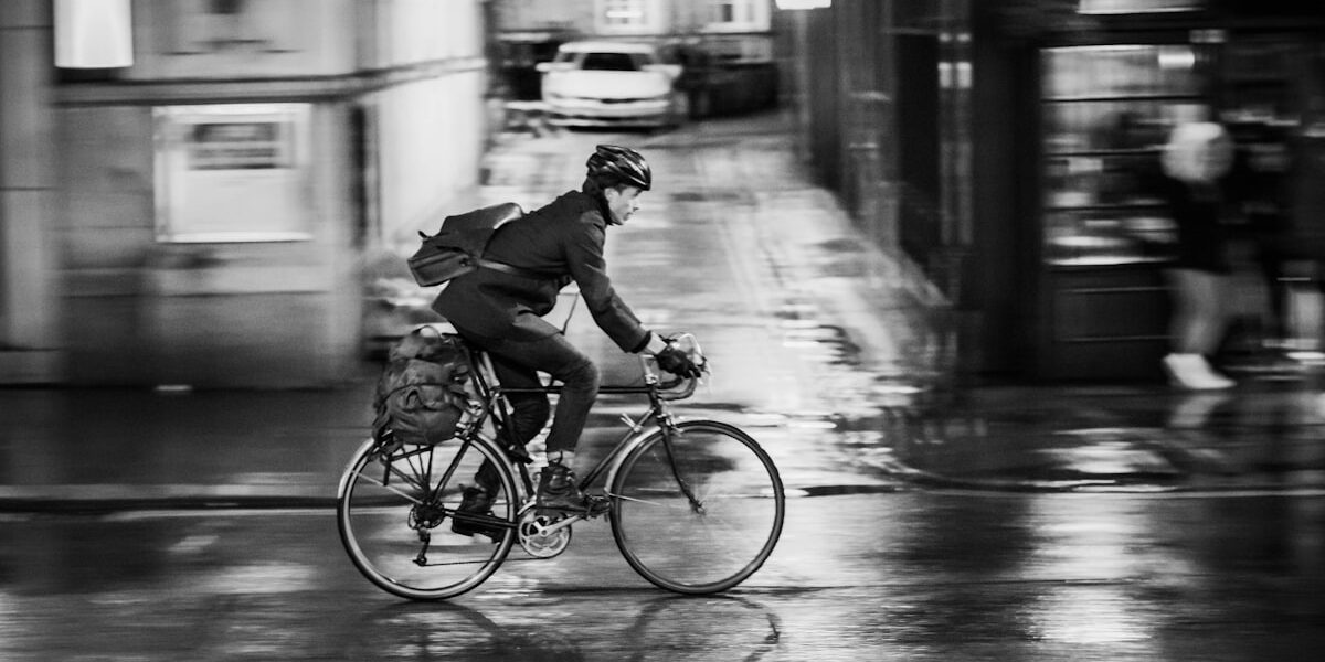 Wet Roads, Wet Rims: Braking Distance and Visibility in the Rain